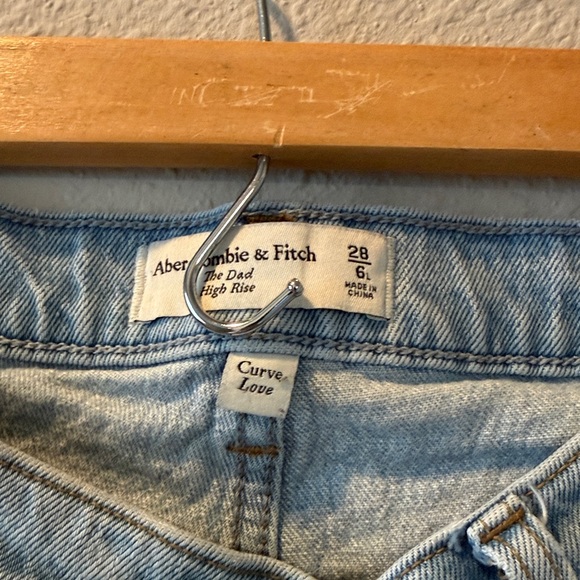 Abercrombie jeans - Picture 2 of 4